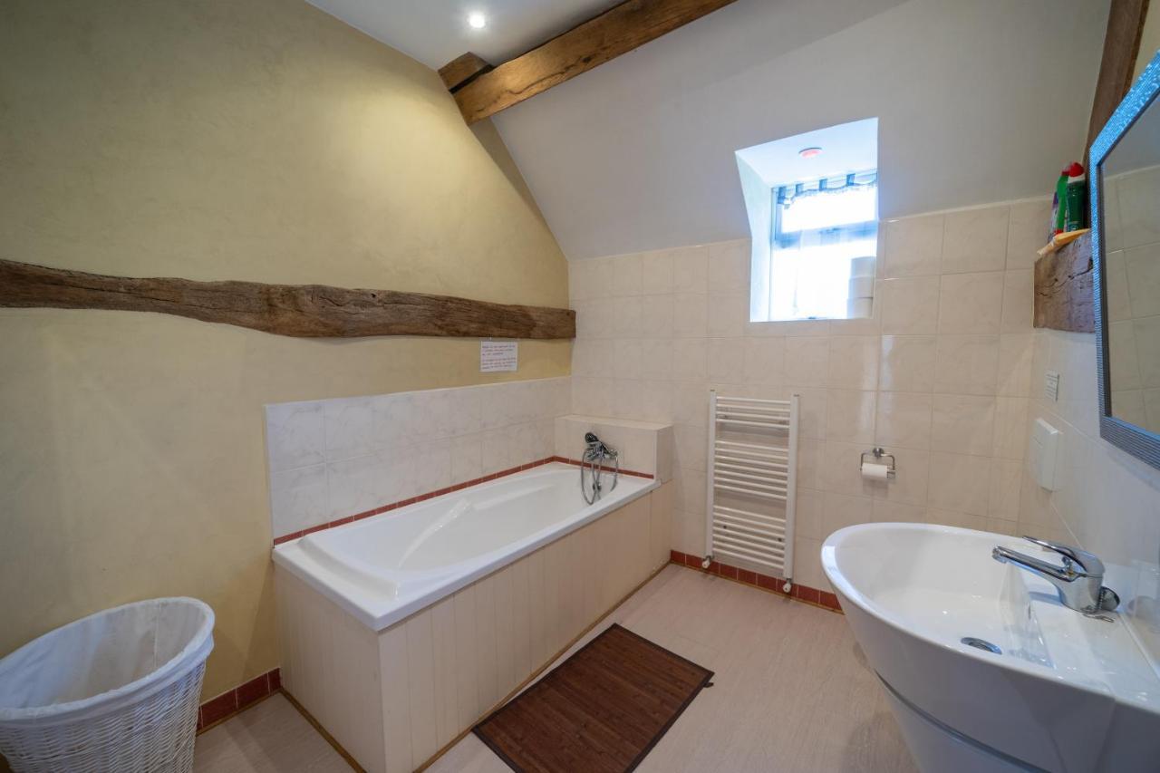 Maison La Touchardiere Barenton 外观 照片